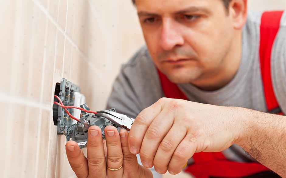 refaire électricité Vaux-le-Pénil
